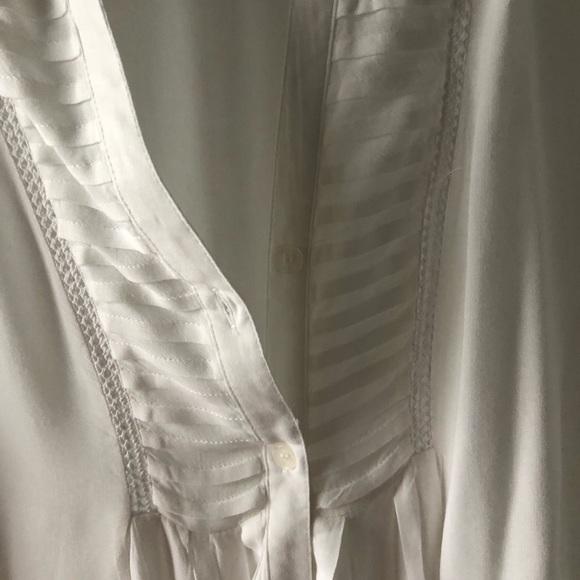 Shirt - Picture 4 of 6